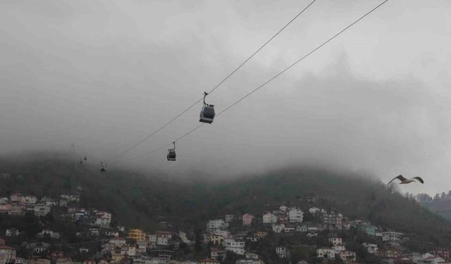 Ordu'nun 'seyir terası'nda sis güzelliği