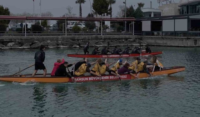 Sisli havaya rağmen kıyasıya rekabet: Dragon Boat Ligi'nde Mart heyecanı