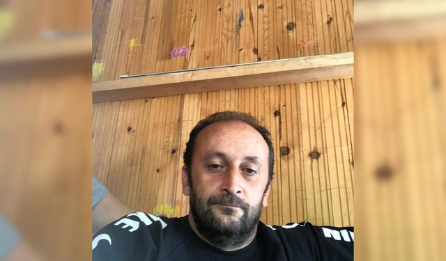 Artvin'de Öğretmen Araç İçinde Ölü Bulundu