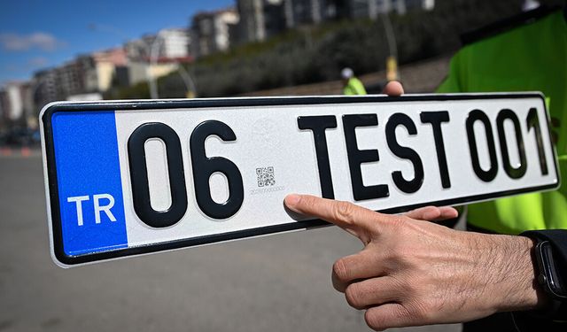 Süre uzatıldı ama yoğunluk bitmedi: Trabzon'da 10 bin adet APP plaka değiştirildi