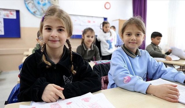 Okullarda İkinci Ara Tatil Sonrası İlk Ders Zili Çaldı