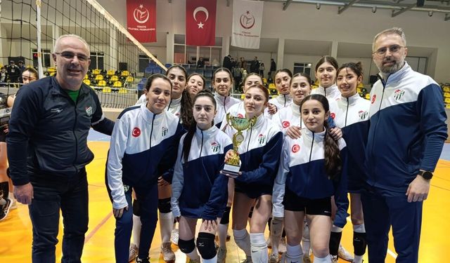 Voleybolda İl Şampiyonu Belli Oldu
