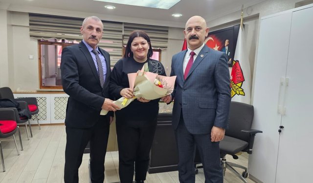 “Türk Kadını Tarih Boyunca Liderlik Gücüyle Öne Çıktı”