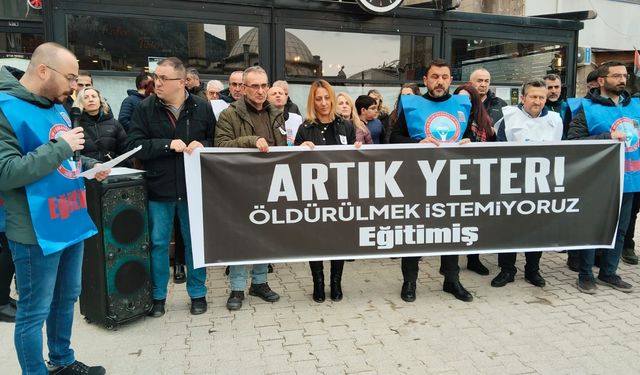 Eğitimciler Ayakta: “ARTIK YETER!”
