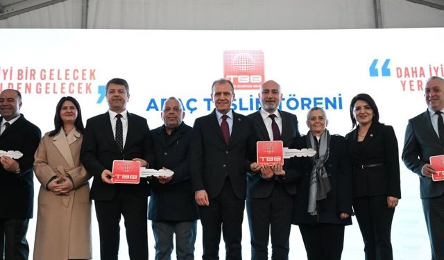 Yeni Çöp Kamyonu Hizmete Girdi