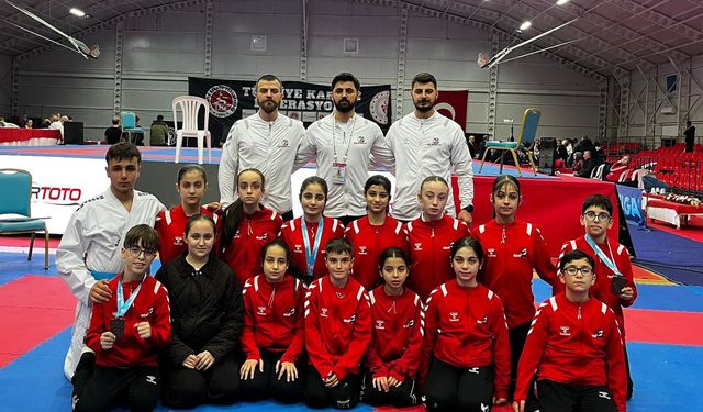 Yusufeli’nin Genç Sporcuları Türkiye’yi Salladı