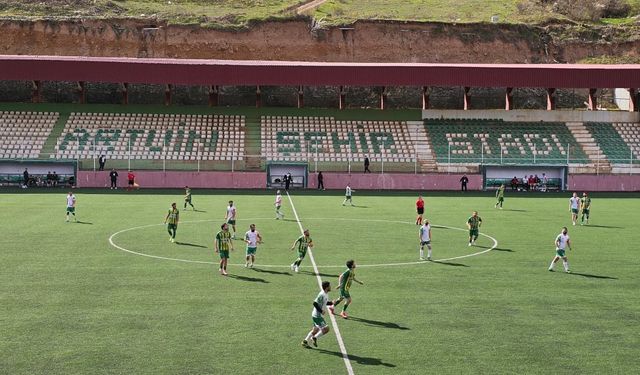 Yusufelispor İkinci Yarıda Açıldı