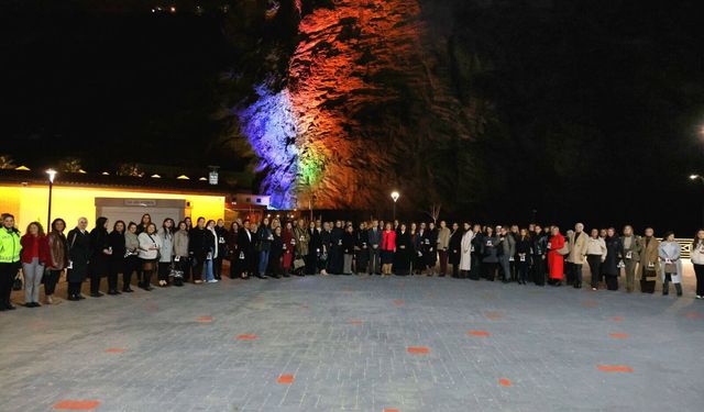 Kadın Kamu Çalışanlarıyla İftarda Buluştu