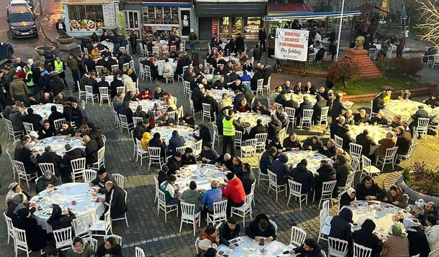 Ramazan’ın Ruhu Kemalpaşa Meydanı’nda Yaşandı