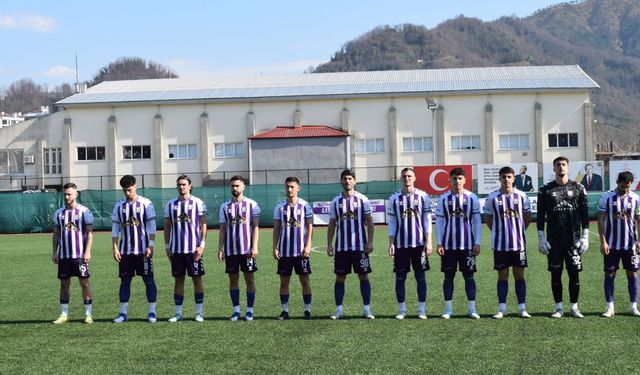 Hopaspor Deplasmandan 1 Puanla Döndü