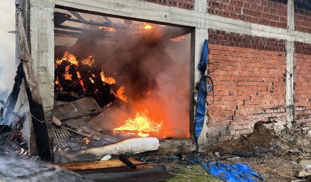 Kastamonu'da samanlıkta çıkan yangın söndürüldü