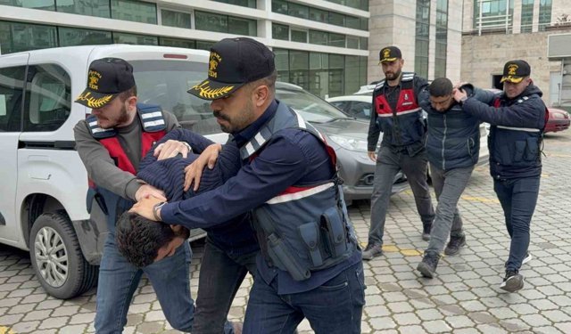 Samsun'da DEAŞ şüphelilerine şafak baskını: Yabancı uyruklu 2 gözaltı