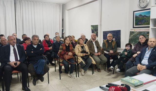 “Esra Işık Yalnız Değildir”