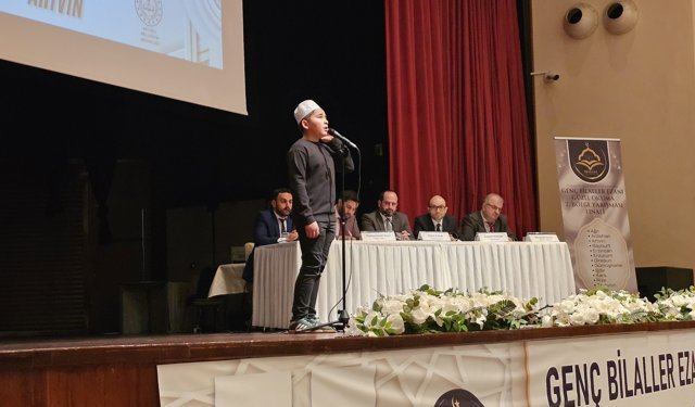 Ezanın En Güzel Sesi Yankılandı