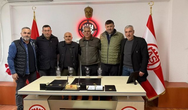 Yönetimde Bayrak Değişimi