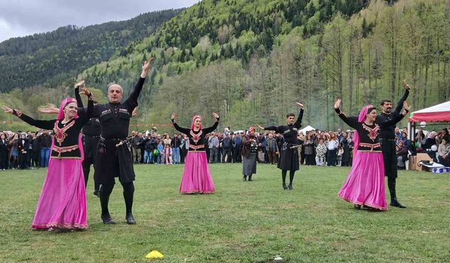 Posof'ta 19 Mayıs coşkusu: Gençlerin gösterileri nefes kesti