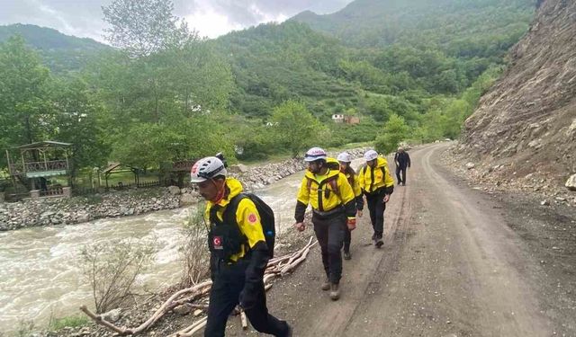 Samsun'da kaybolan 85 yaşındaki vatandaşı arama çalışması başlatıldı