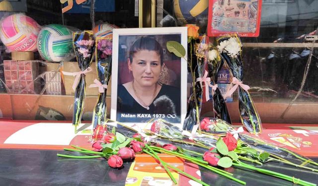 Zihinsel Engelli Kızına İstismarı Öğrenince Kalbi Buna Dayanmayan Anne İçin Şavşat Halkı Bir Araya Geldi