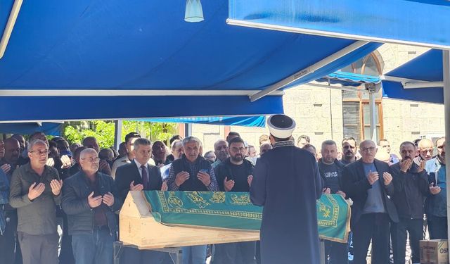 Süleyman Gürakar Son Yolculuğuna Uğurlandı