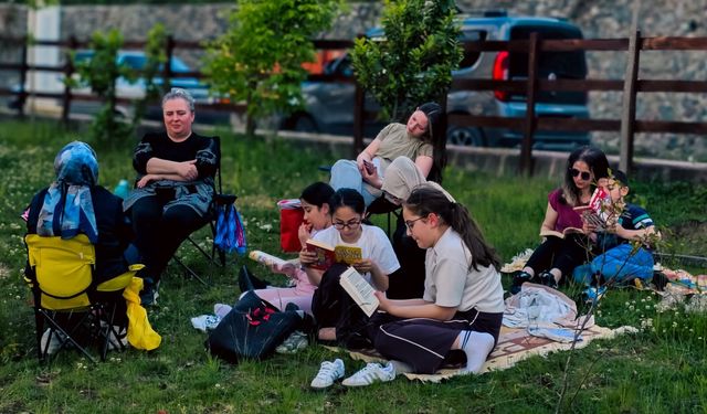 Sayfalar Doğanın İçinde Açıldı