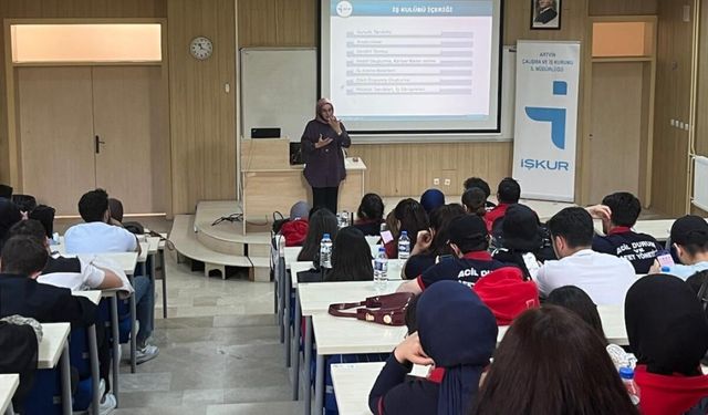 “İŞKUR Mobil Kullanımı ve İş Kulübü Hizmetlerimiz”