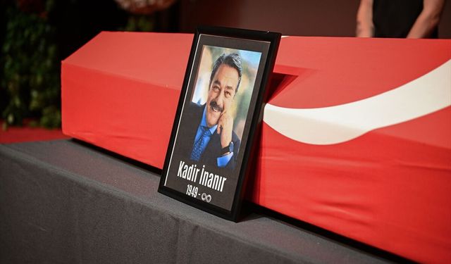 Kadir İnanır, son yolculuğuna uğurlanıyor