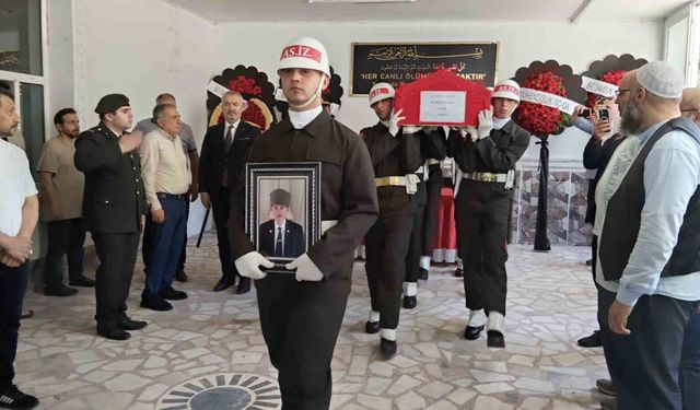 Kıbrıs gazisi Samsun'da askeri törenle son yolculuğuna uğurlandı