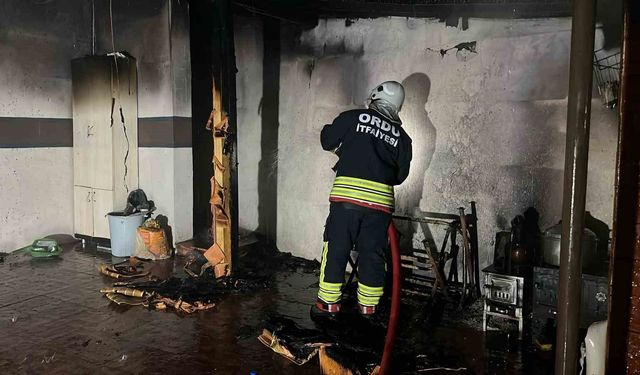 Ordu'da cami lojmanında yangın