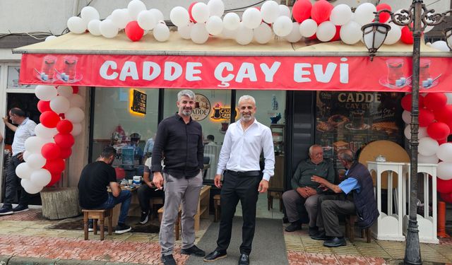 Cadde Çayevi Hizmete Açıldı