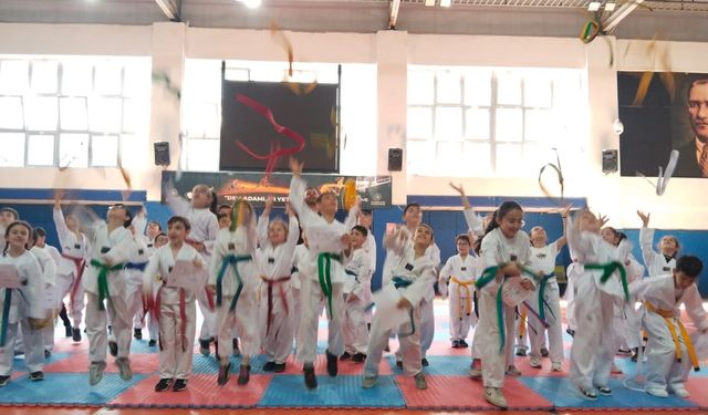 73 Sporcu kuşak atladı