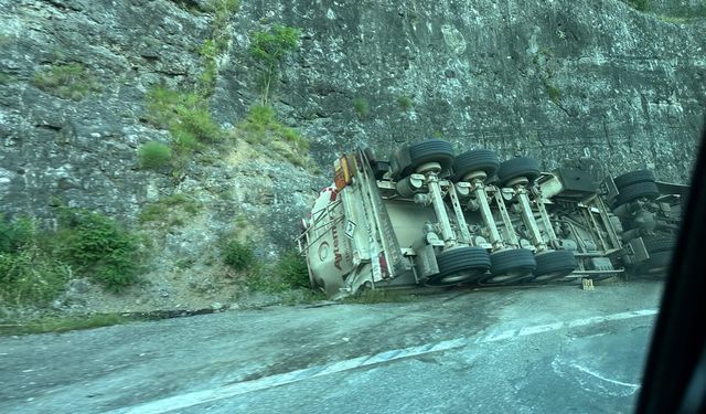 Artvin Yolları Ölüm Saçıyor