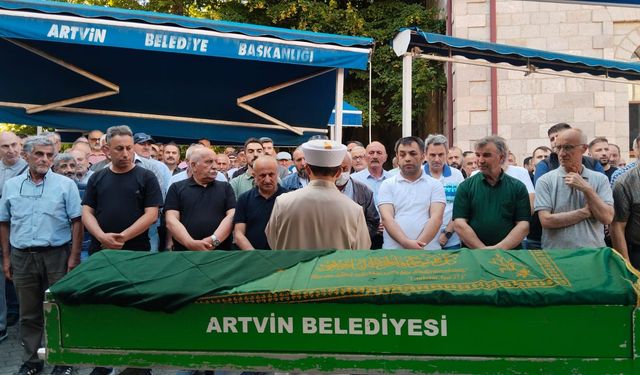Netice Ulutaş Son Yolculuğuna Uğurlandı