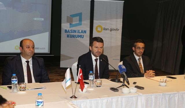 Basın İlan Kurumu Genel Müdürü Çay, Erzurum'da gazetecilerle bir araya geldi