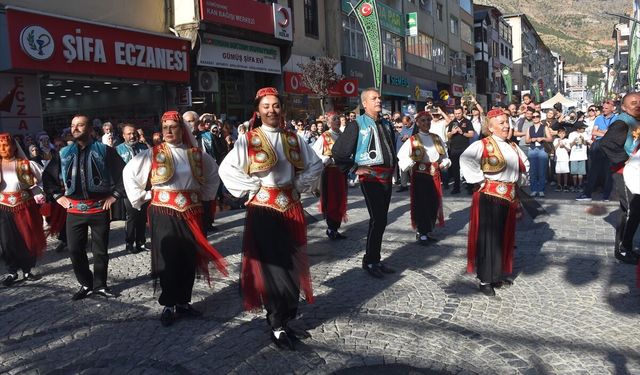 Gümüşhane'de 29. Uluslararası Kültür, Sanat ve Tanıtım Günleri devam ediyor