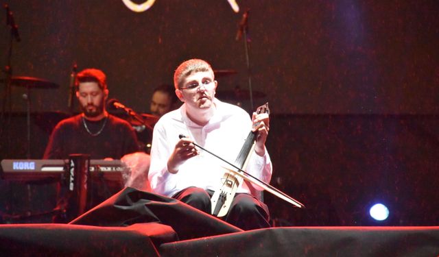 Özel gereksinimli Mehmet'in konser hayali gerçek oldu