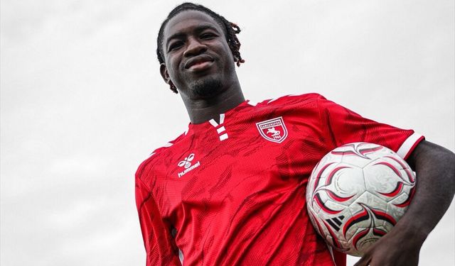 Samsunspor, Cheick Tidiane Diabate ile 4 yıllık sözleşme imzaladı