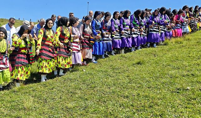 Trabzon'da 'Karakısrak Yayla Şenliği' düzenlendi
