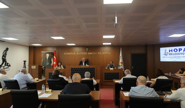 Hopa Belediye Meclisi Temmuz Ayı İlk Oturumunu Gerçekleştirdi
