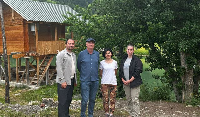 Bazgiret’te Tıbbi ve Aromatik Bitkiler İçin Arazi Çalışması Gerçekleştirildi
