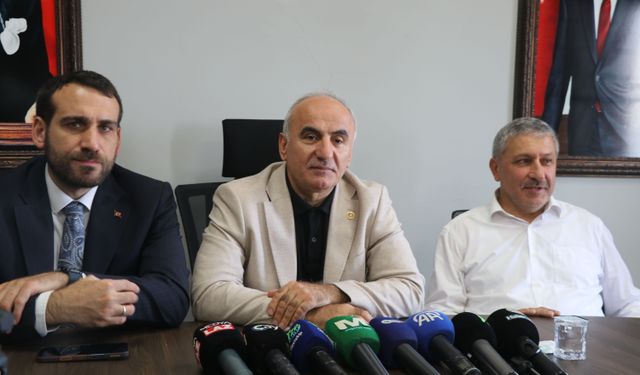 AK Parti Rize Milletvekili Mertoğlu, gazetecilerle bir araya geldi