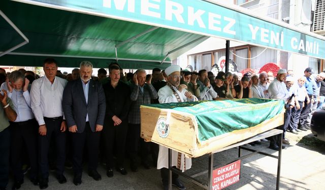 Giresun'da sele kapılarak hayatını kaybeden çocuğun cenazesi toprağa verildi