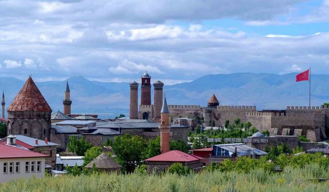 Osmanlı'nın Erzurum'a verdiği değer bu belgede saklıydı