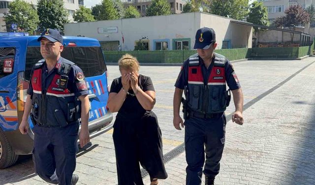'Uyuşturucu ticareti' suçundan 9 yıl hapis cezası ile aranan kadın yakalandı
