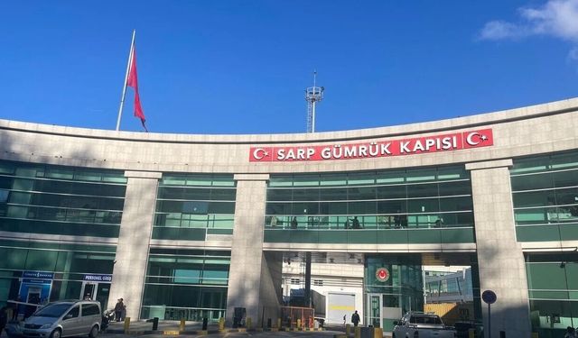Sarp'ta Temmuz Yoğunluğu: 32 Bin 470 TIR İşlem Gördü