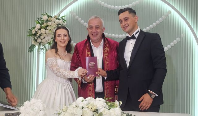 İrem ve Berkan Mutluluğa “Evet” Dedi