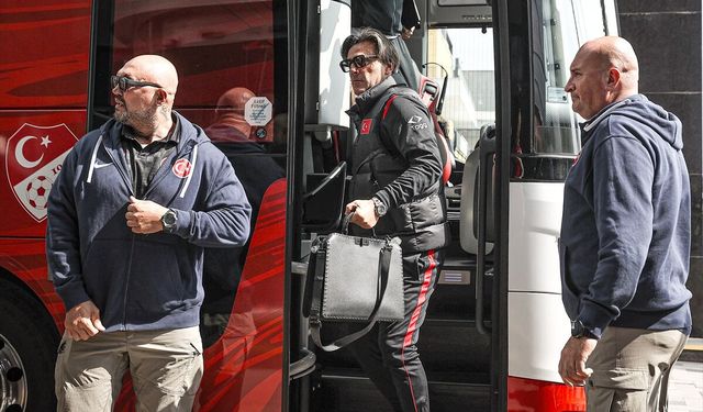 A Milli Futbol Takımı, Bursa'da konaklayacağı otele yerleşti
