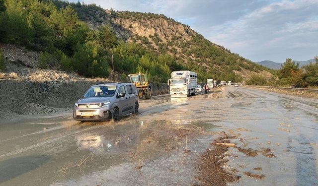 Kastamonu'da şiddetli yağışlar hayatı olumsuz etkiledi