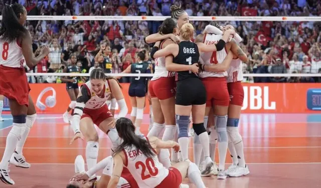 A Milli Kadın Voleybol Takımı, Üst Üste İkinci Kez Avrupa Şampiyonu