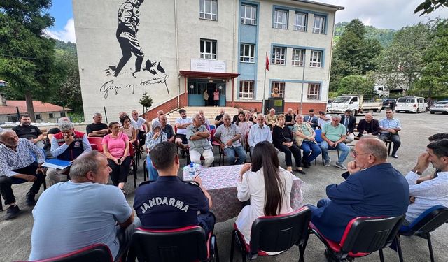 Kaymakam, Köprücü Köyü’nde Vatandaşlarla Buluştu