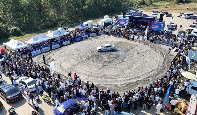 Otomobil tutkunları Ordu'da buluştu